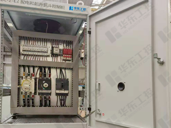 電控柜細節(jié)