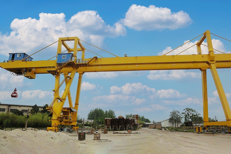 門式雙梁起重機(jī)