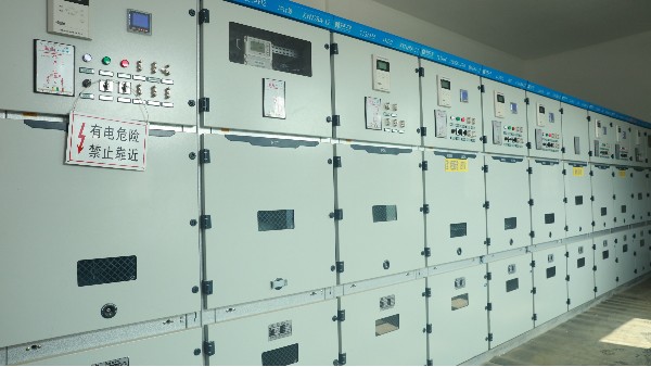 高壓電機(jī)變頻控制系統(tǒng)