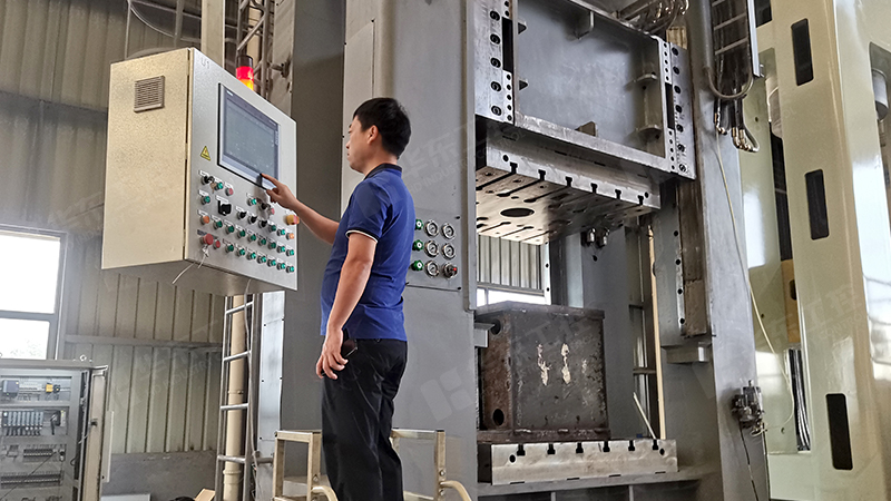 液壓機系統(tǒng)04